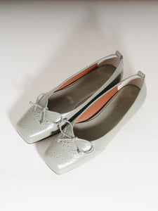 Classic Romantic Ballerina Flat Shoes: 'Minnet' Dark mint