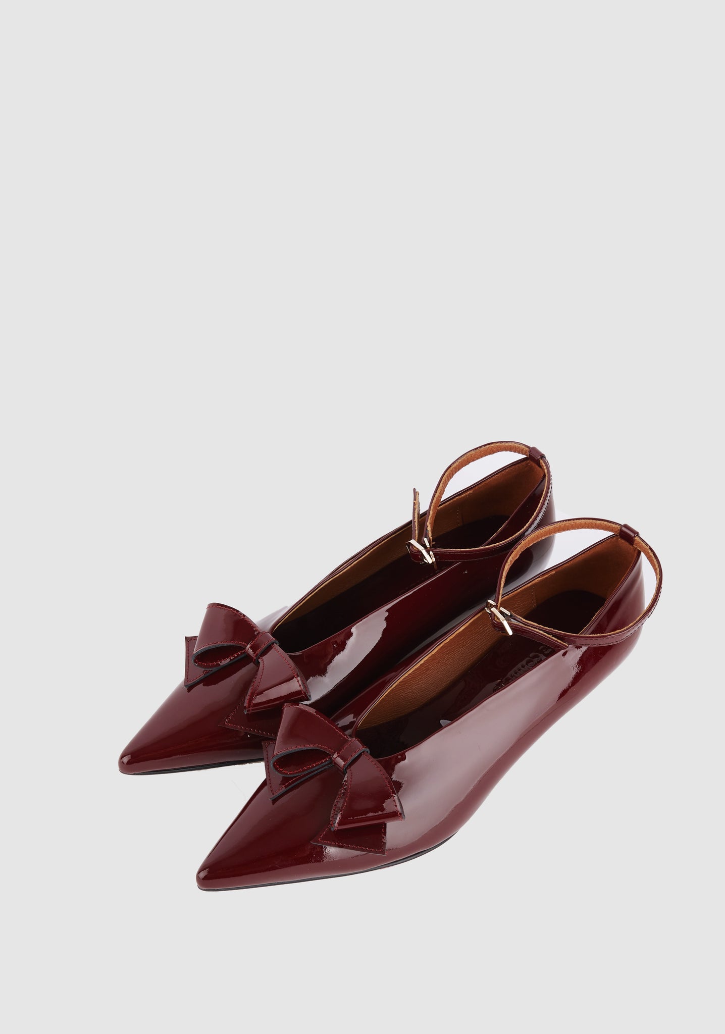Classic Romantic Pointed heels : 'Chinon'